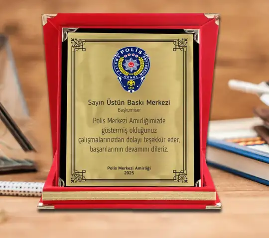 Polis Teşekkür Plaketi – Kırmızı Kutu Tasarım - Üstün Baskı Merkezi
